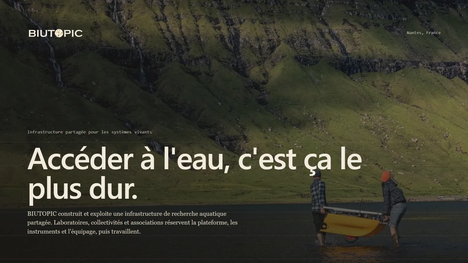 Page 01 — Accéder à l'eau, c'est ça le plus dur.