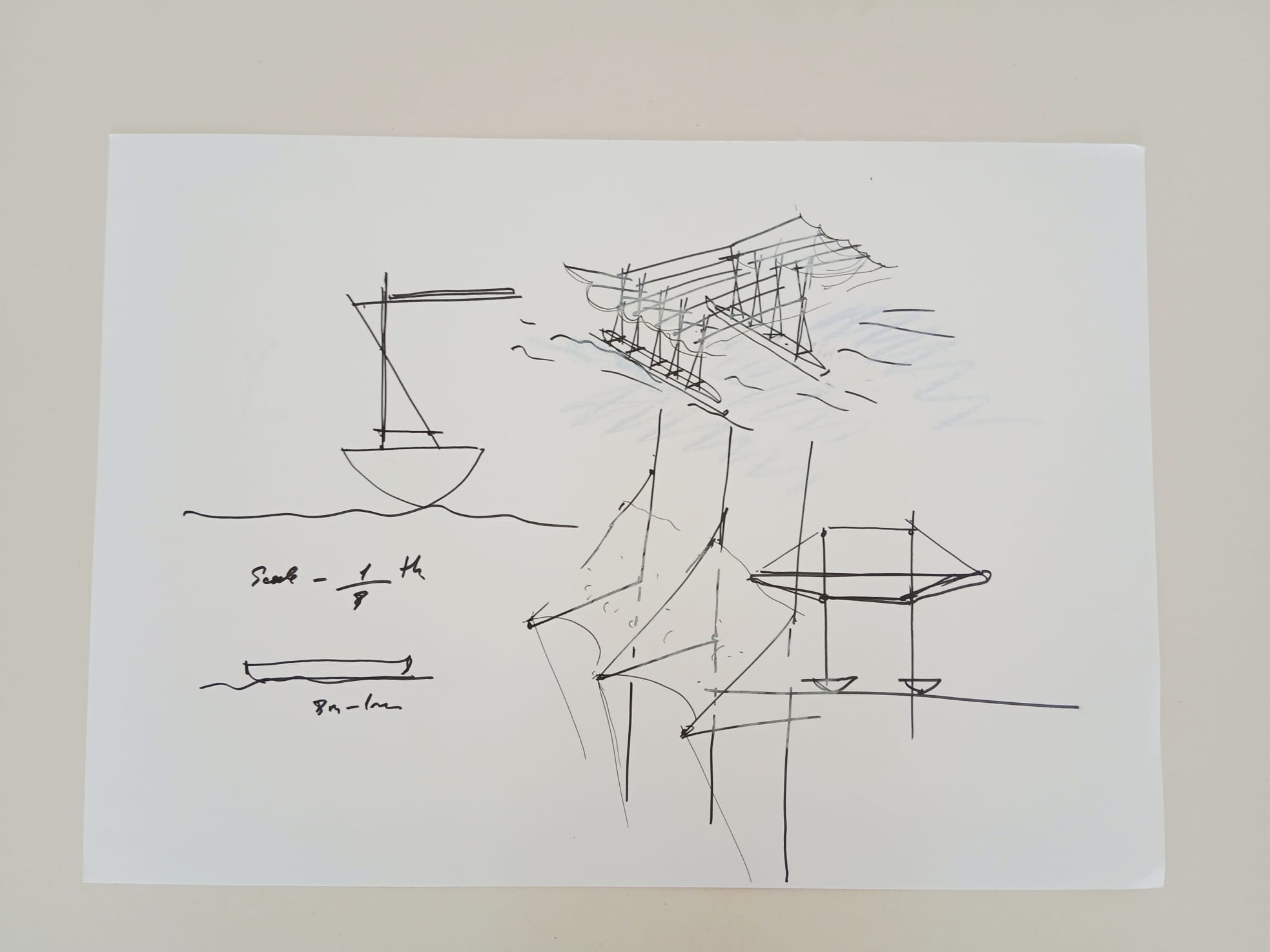 Premier croquis concept de l'exosquelette — échelle 1/8, vue de la coque et de la structure porteuse